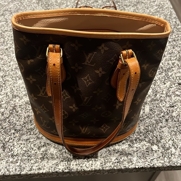 🤎💎Louis Vuitton vintage Bucket Bag 💎🤎 - Picture 5 of 11